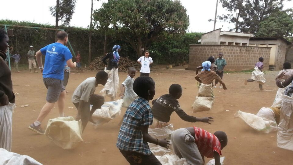 GasanMamo employee volunteers with Karibu in Kenya