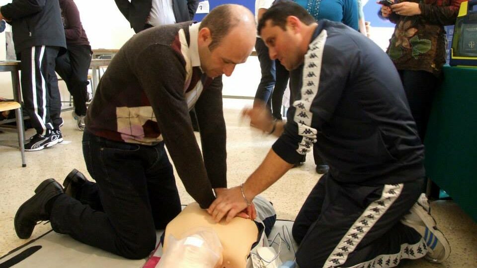 GasanMamo assists schools with first aid training